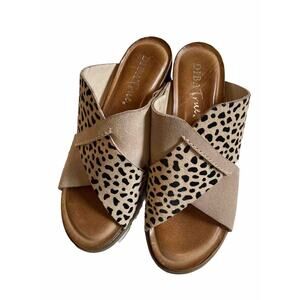 Diba True Women’s Wedge Sandals Size 6M Beachy Keen Leather Upper 44442